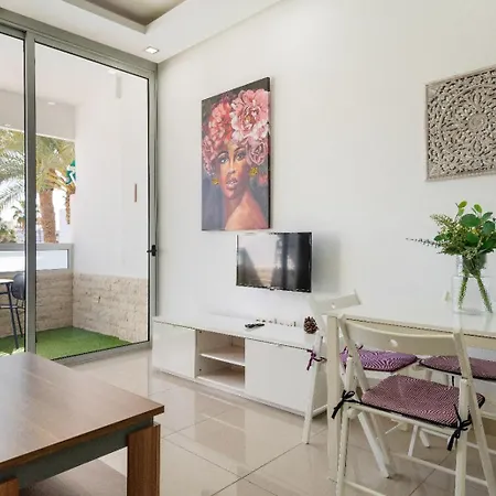 Lenas Modern Appartement San Bartolomé